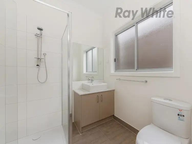 Seventh view of Homely house listing, 24 Pinnacle Way, Plumpton VIC 3335