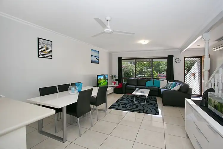 Main view of Homely unit listing, 1/52 Bordeaux, Mermaid Waters QLD 4218