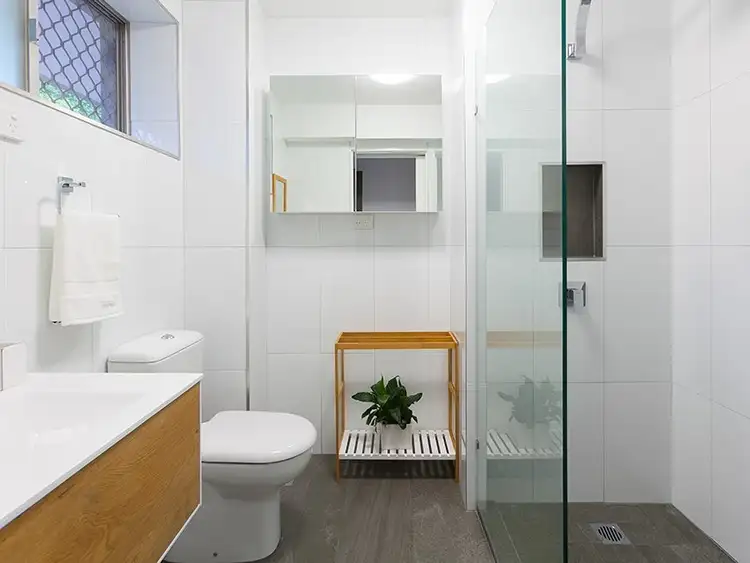 Sixth view of Homely unit listing, 6/24 Crescent Road, Hamilton QLD 4007