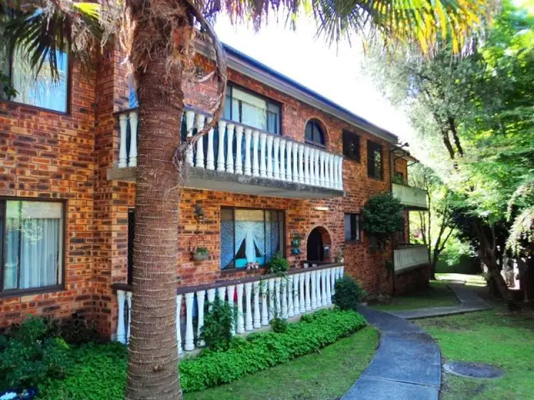 6/90 Rowland Avenue, Wollongong NSW 2500