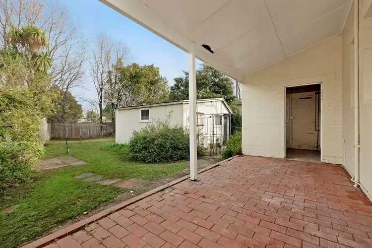 Fifth view of Homely house listing, 19 Oakdene Crescent, Carnegie VIC 3163