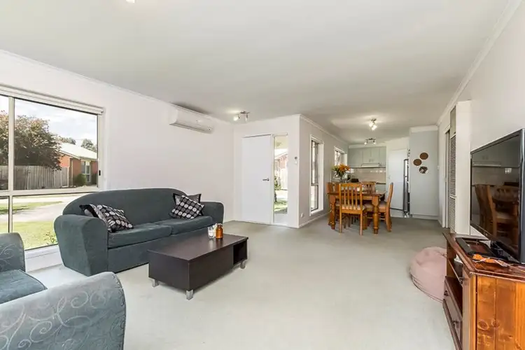 Fifth view of Homely unit listing, 4/1 Bourbon Way, Waurn Ponds VIC 3216