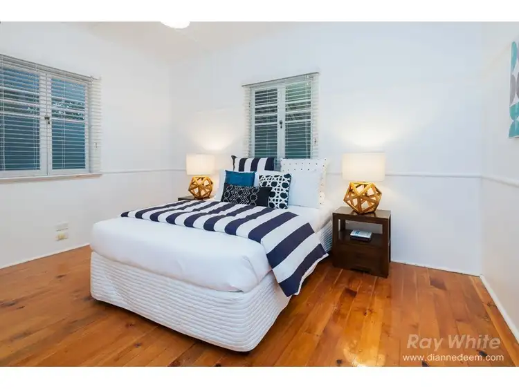 Fifth view of Homely house listing, 8 Iveagh Avenue, Holland Park West QLD 4121