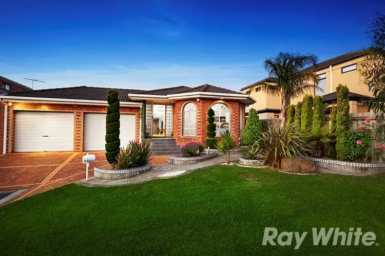 14 Mayfair Close, Mulgrave VIC 3170
