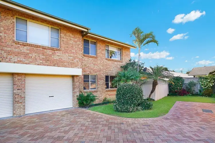 3/12 Farnell Road, Woy Woy NSW 2256