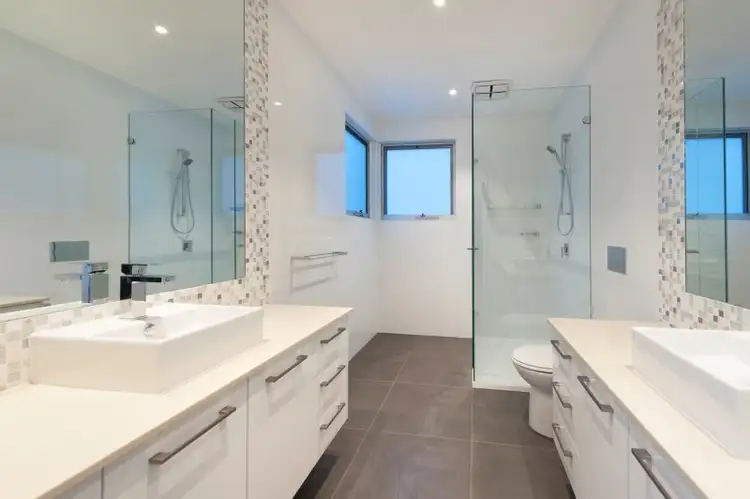 Seventh view of Homely townhouse listing, 1/33 Spring Street, Preston VIC 3072