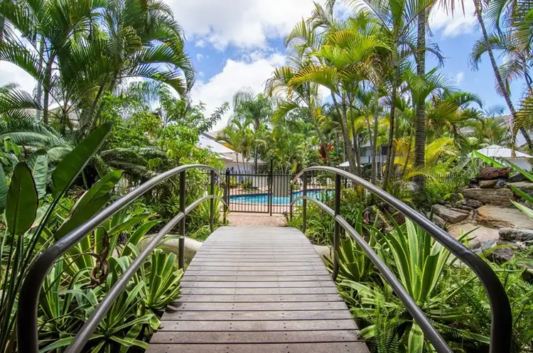 Sixth view of Homely unit listing, 5 and 5A/12 'Bay of Palms' Coolgardie Street, Elanora QLD 4221