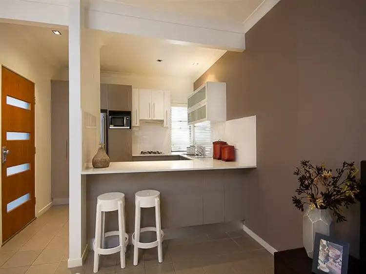 Fourth view of Homely townhouse listing, 2/39 Alma Street, Paddington QLD 4064