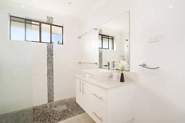 Fifth view of Homely unit listing, 12 'Palm Trees' 16 St Kilda Avenue, Broadbeach QLD 4218