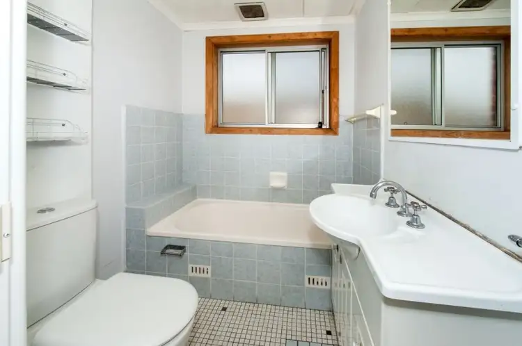 Fifth view of Homely apartment listing, 4/1 Nilson Avenue, Hillsdale NSW 2036