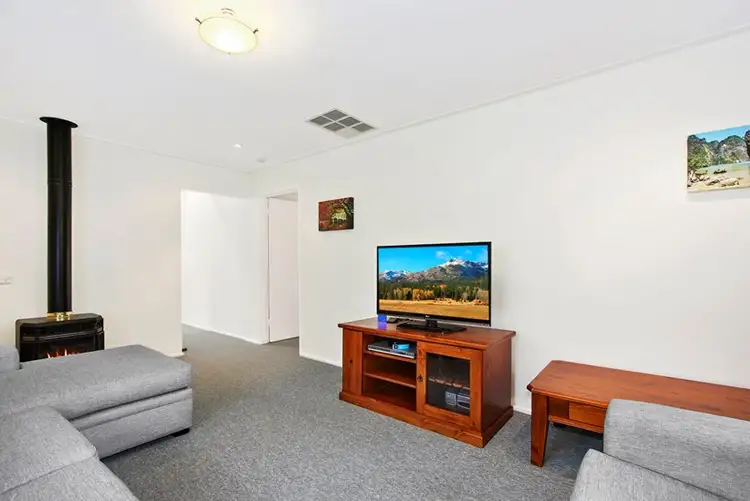 Fourth view of Homely house listing, 3 Tibarri Court, Mooroolbark VIC 3138