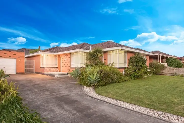8 Basil Street, Fawkner VIC 3060