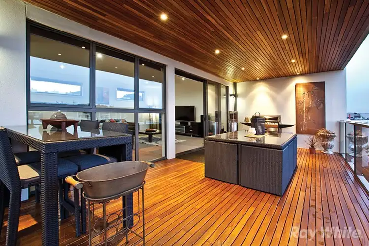 Fifth view of Homely house listing, 2 Pavillion Place, Mulgrave VIC 3170