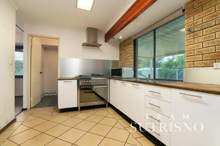 52 Keslake Way, Parkwood WA 6147