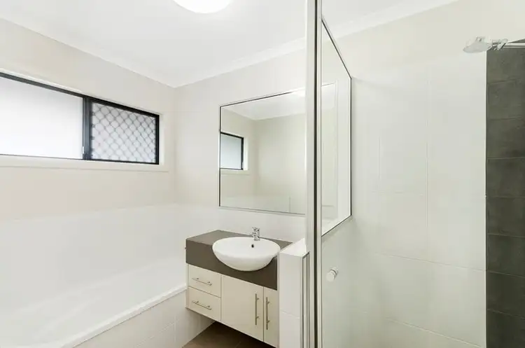 Seventh view of Homely house listing, 7 Lanikai Place, Mount Low QLD 4818