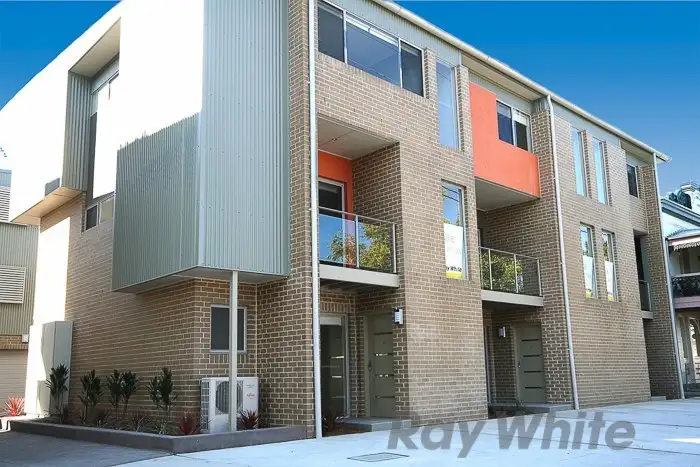 10/124 Young Street, Carrington NSW 2294