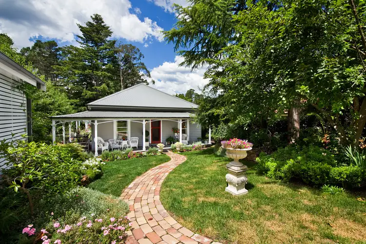 7 Walker Street, Blackheath NSW 2785