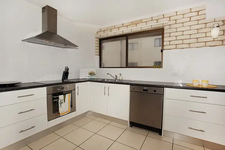 Fifth view of Homely unit listing, 5/132 Alexandra Parade, Alexandra Headland QLD 4572