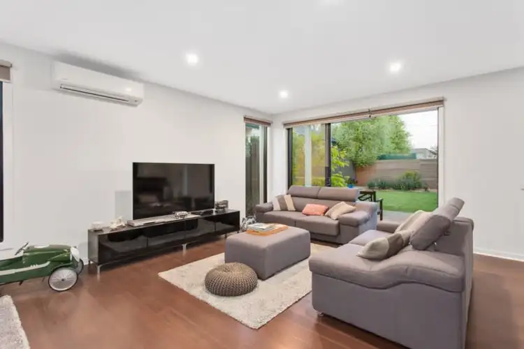 Third view of Homely townhouse listing, 1/27 Dromana Avenue, Bentleigh East VIC 3165