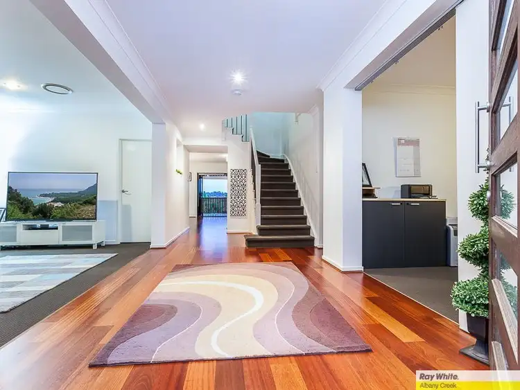 17 Minerva Court, Eatons Hill QLD 4037