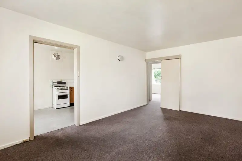 Main view of Homely apartment listing, 1/105 Atherton Road, Oakleigh VIC 3166
