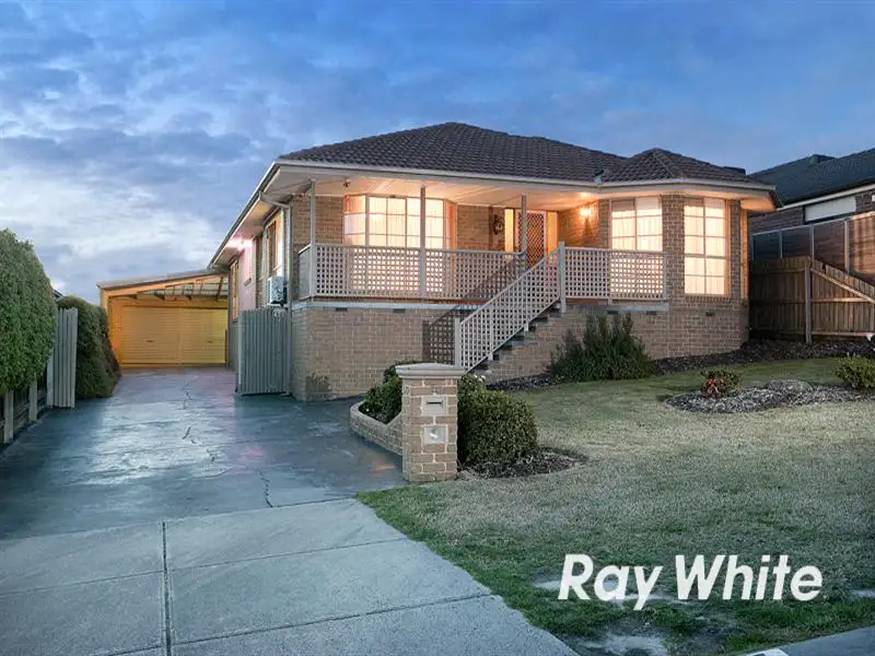Main view of Homely house listing, 5 Eucalypt Court, Langwarrin VIC 3910