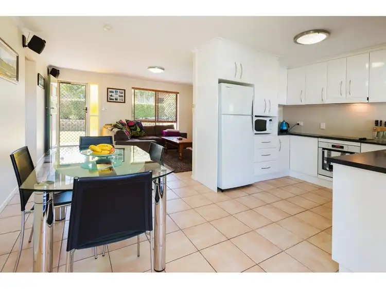 Seventh view of Homely house listing, 4 Calanda Street, Wishart QLD 4122