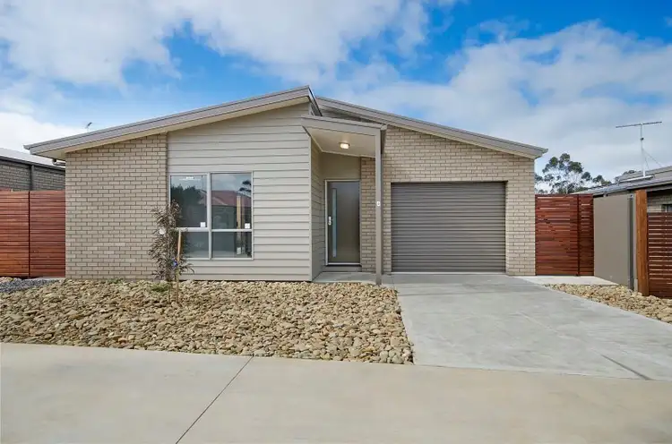 Main view of Homely unit listing, Unit 4/19 Burnside Road, Bannockburn VIC 3331