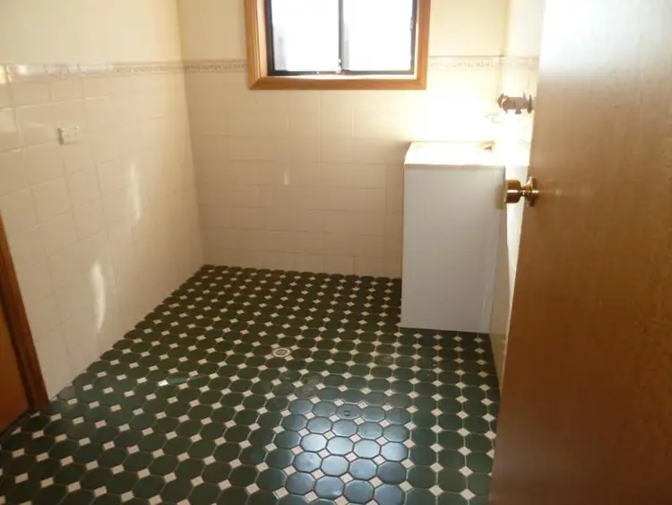 Sixth view of Homely townhouse listing, 2/26 Anthony Street, Mount Gambier SA 5290