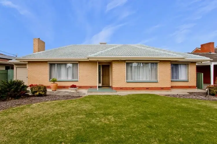 10 Baltic Avenue, West Beach SA 5024