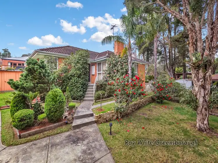 Second view of Homely house listing, 2 Leslie Court, Lower Plenty VIC 3093