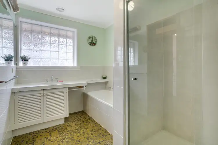 Sixth view of Homely house listing, 39 Leawarra Parade, Frankston VIC 3199