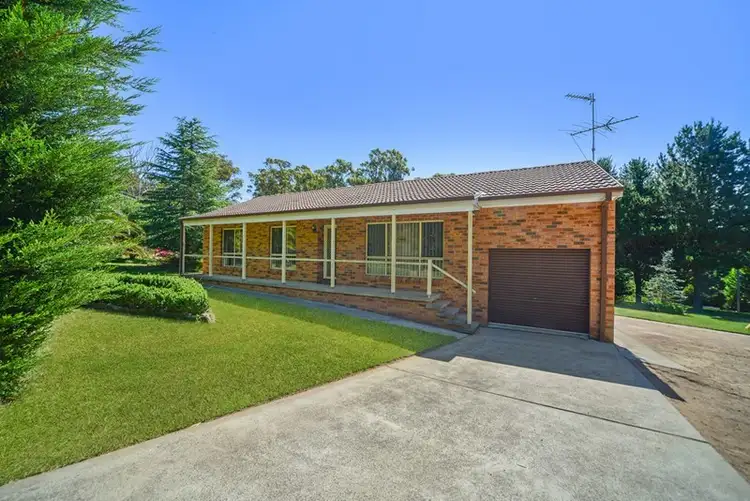 2 Callistemon Avenue, Hill Top NSW 2575