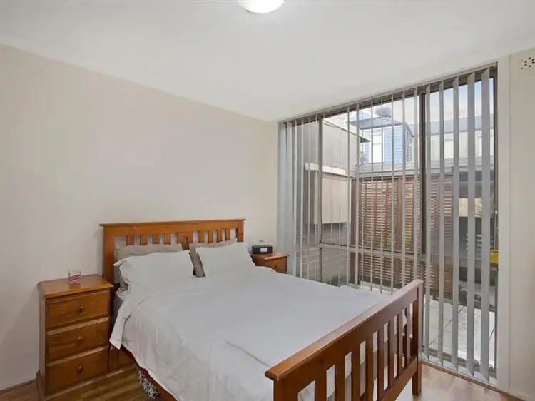 Fifth view of Homely house listing, 2/397 Nepean Highway, Mordialloc VIC 3195