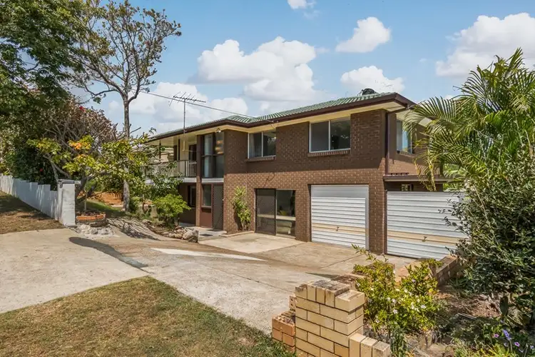 Main view of Homely house listing, 104 Mingera Street, Mansfield QLD 4122