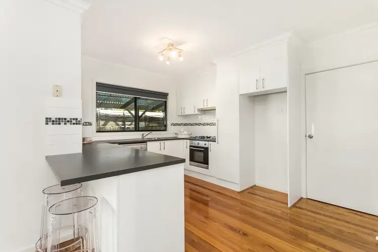 Fifth view of Homely unit listing, 2/39 Harwell Road, Ferntree Gully VIC 3156