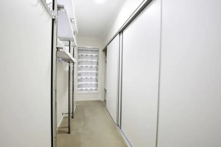 Seventh view of Homely house listing, 33 Prilep Heights, Lalor VIC 3075