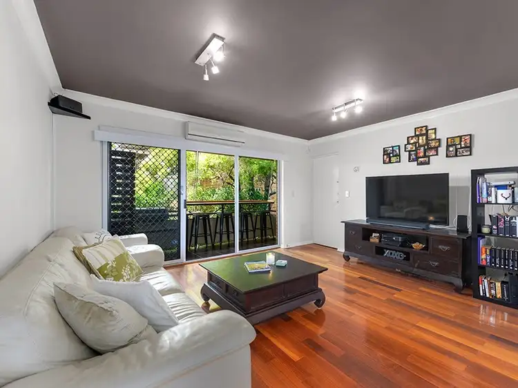 Third view of Homely unit listing, 4/91 Pashen Street, Morningside QLD 4170