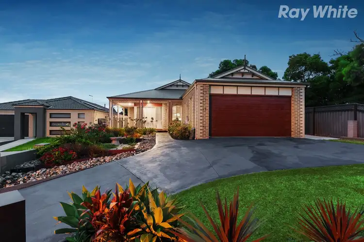 33 O'Brien Parade, Pakenham VIC 3810