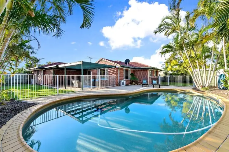 8 Nautilus Court, Newport QLD 4020