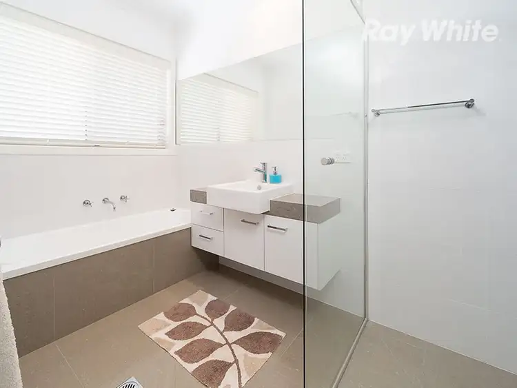 Seventh view of Homely house listing, 5 Stanger Court, Wodonga VIC 3690