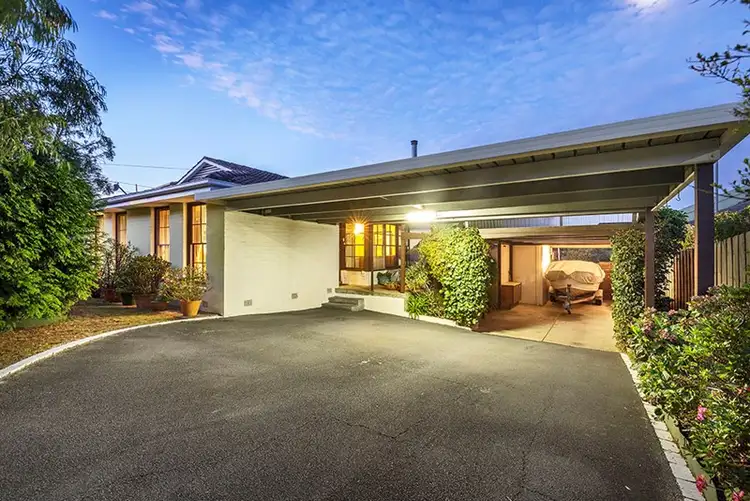 Main view of Homely house listing, 5 Oak Crescent, Templestowe Lower VIC 3107