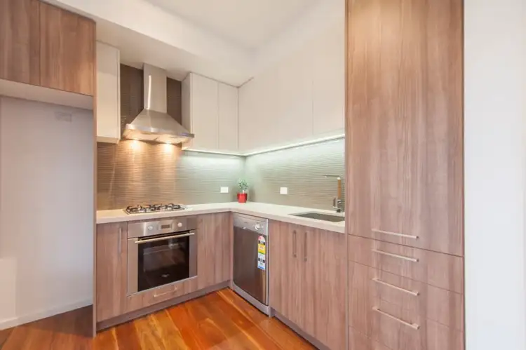 Fourth view of Homely townhouse listing, 1/33 Spring Street, Preston VIC 3072