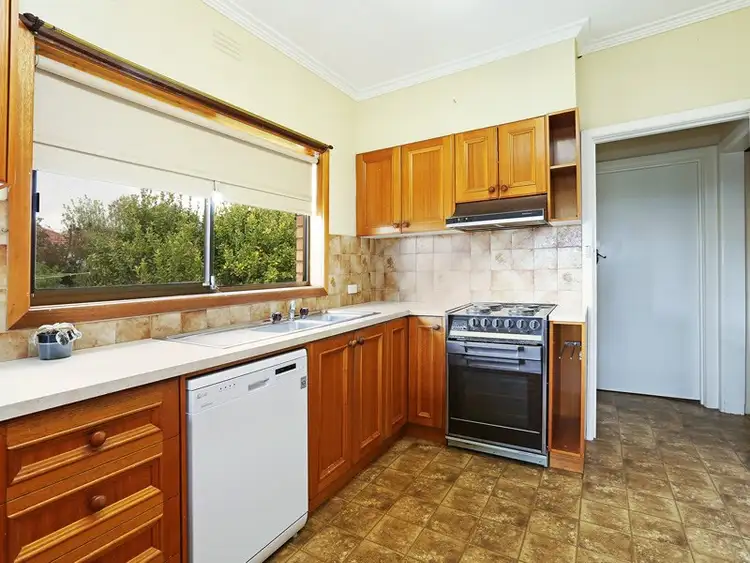 Fifth view of Homely house listing, 6 Fairbrae Avenue, Belmont VIC 3216
