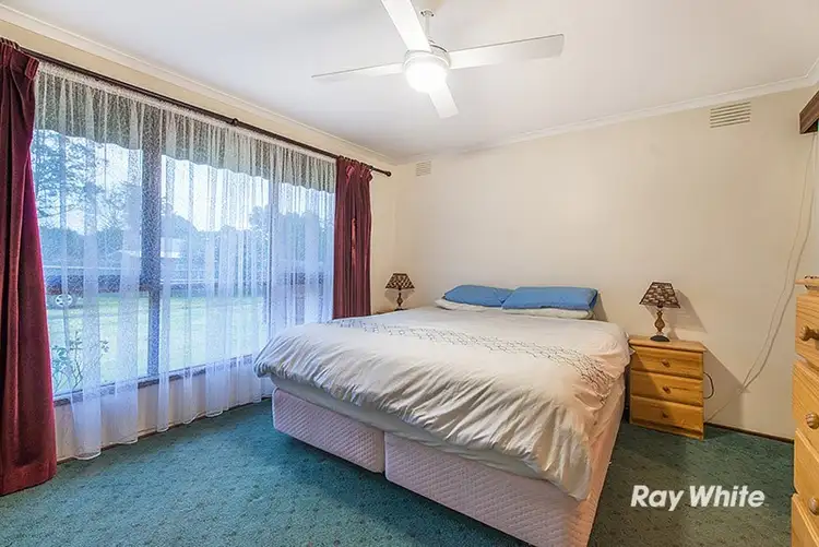 Sixth view of Homely house listing, 13 Marnebeck Court, Cranbourne VIC 3977