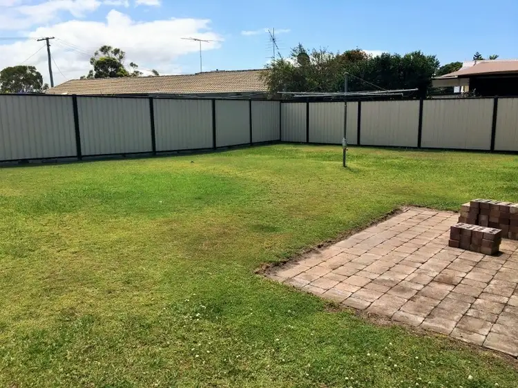 Fifth view of Homely house listing, 8 Rosella Street, Parrearra QLD 4575
