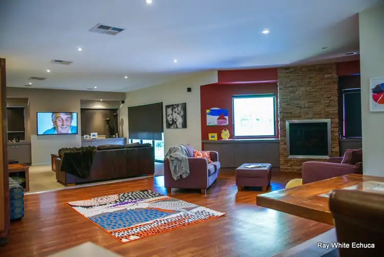 Fifth view of Homely house listing, 4 Victoria Place, Echuca VIC 3564