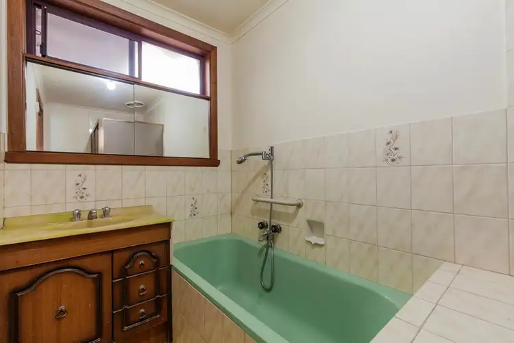 Sixth view of Homely house listing, 28 Kalimna Street, Hamlyn Heights VIC 3215