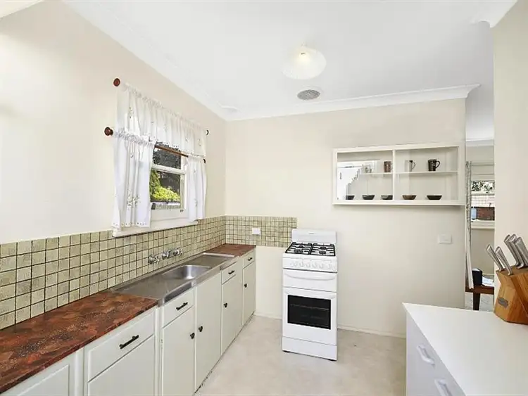 Fourth view of Homely house listing, 27 Judith Anne, Berkeley Vale NSW 2261
