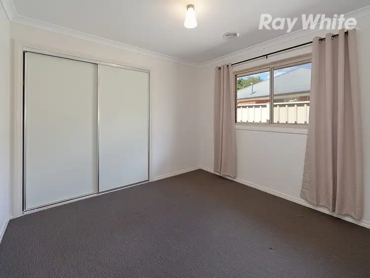Seventh view of Homely house listing, 8 Lawrence Court, Jindera NSW 2642